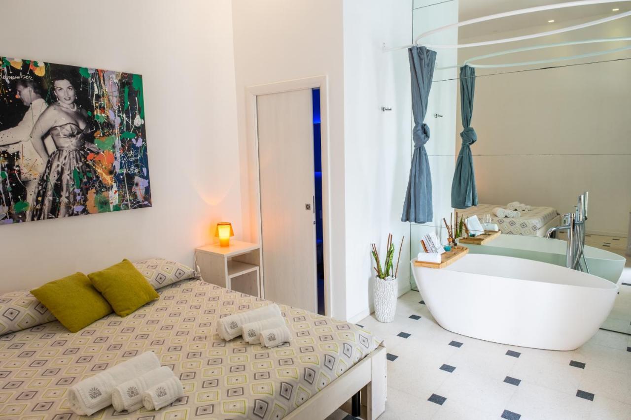 La Bella Trani - Suites And B&B מראה חיצוני תמונה