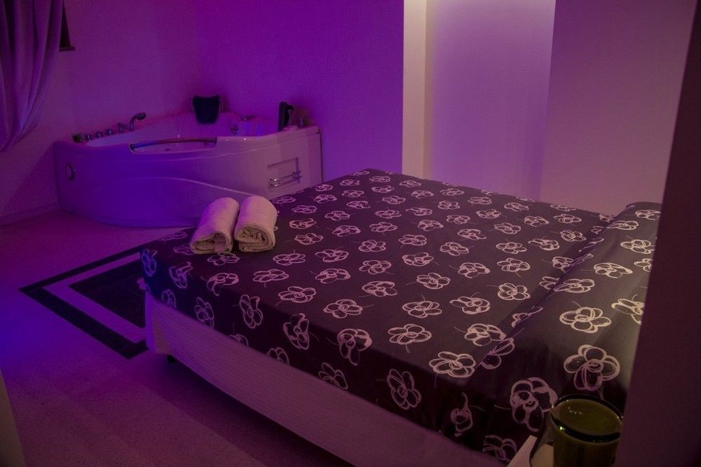 La Bella Trani - Suites And B&B מראה חיצוני תמונה