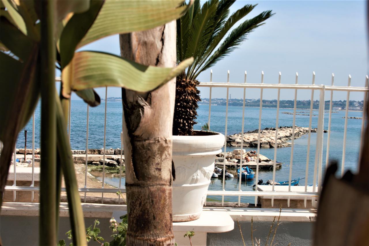 La Bella Trani - Suites And B&B מראה חיצוני תמונה